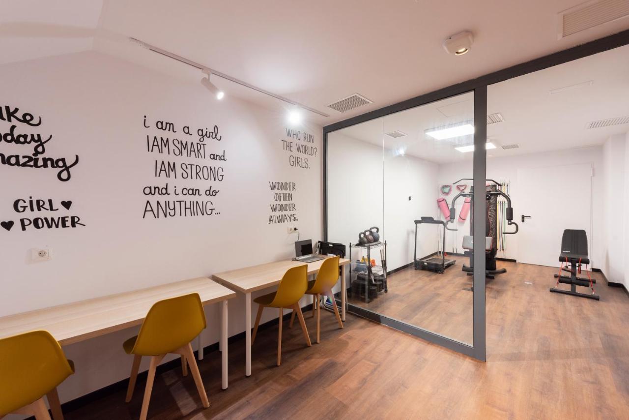 Hostelle - Women Only Hostel 巴塞罗那 外观 照片